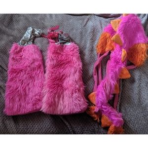 Monster hood and fluffys